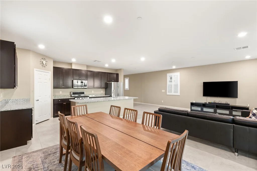 964 Midnight View, Henderson, NV 89015
