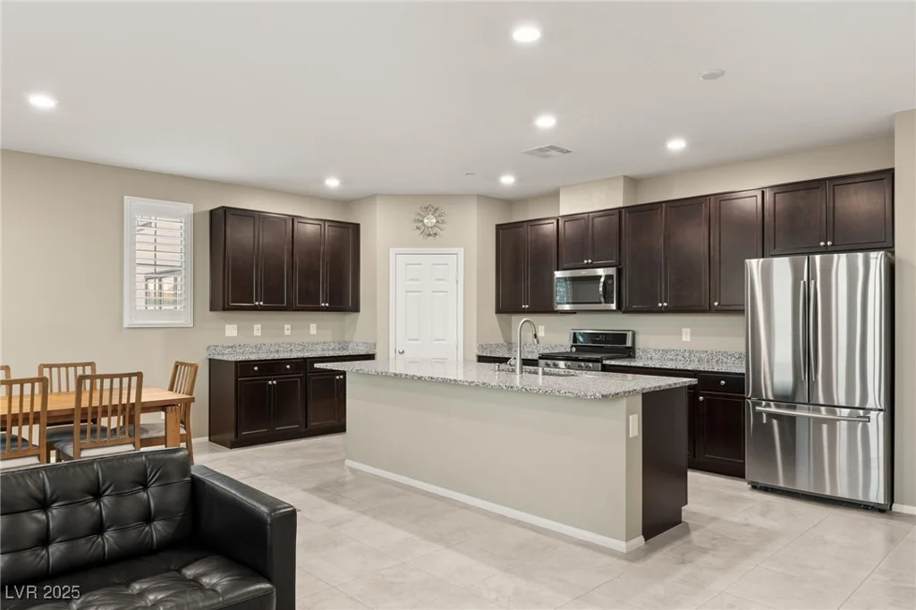 964 Midnight View, Henderson, NV 89015