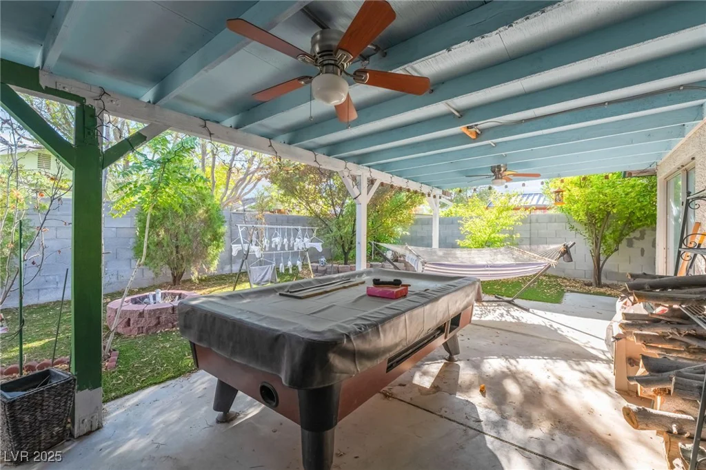 6921 Senton, Las Vegas, NV 89108