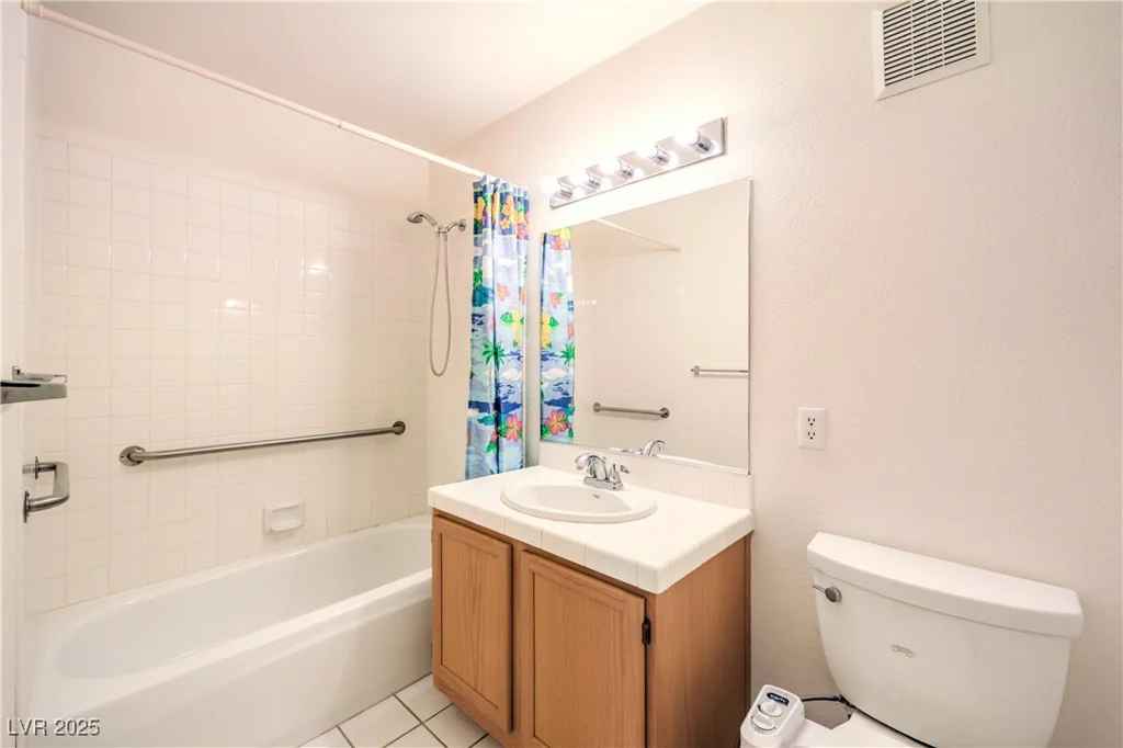7950 Flamingo, Las Vegas, NV 89147