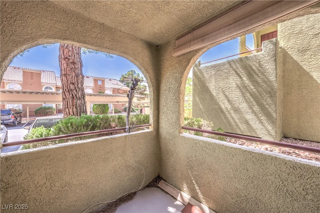 7950 Flamingo, Las Vegas, NV 89147