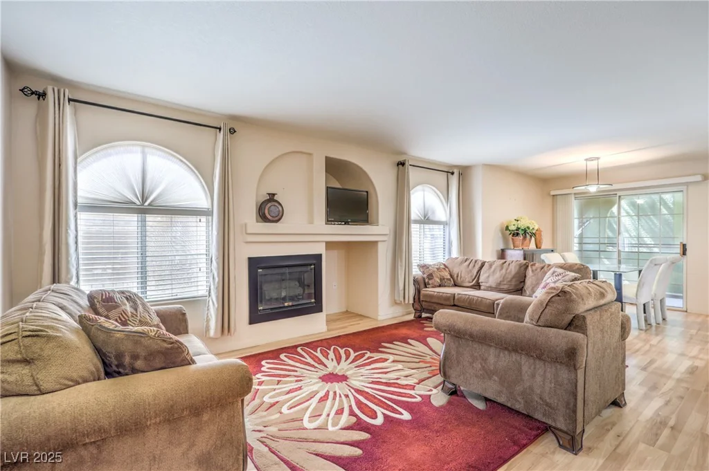 7950 Flamingo, Las Vegas, NV 89147