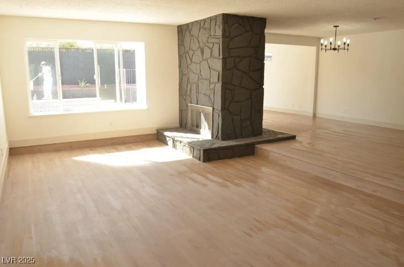 124 Null, Las Vegas, NV 89145