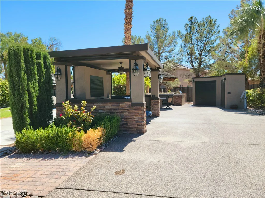 8175 Arville, Las Vegas, NV 89139
