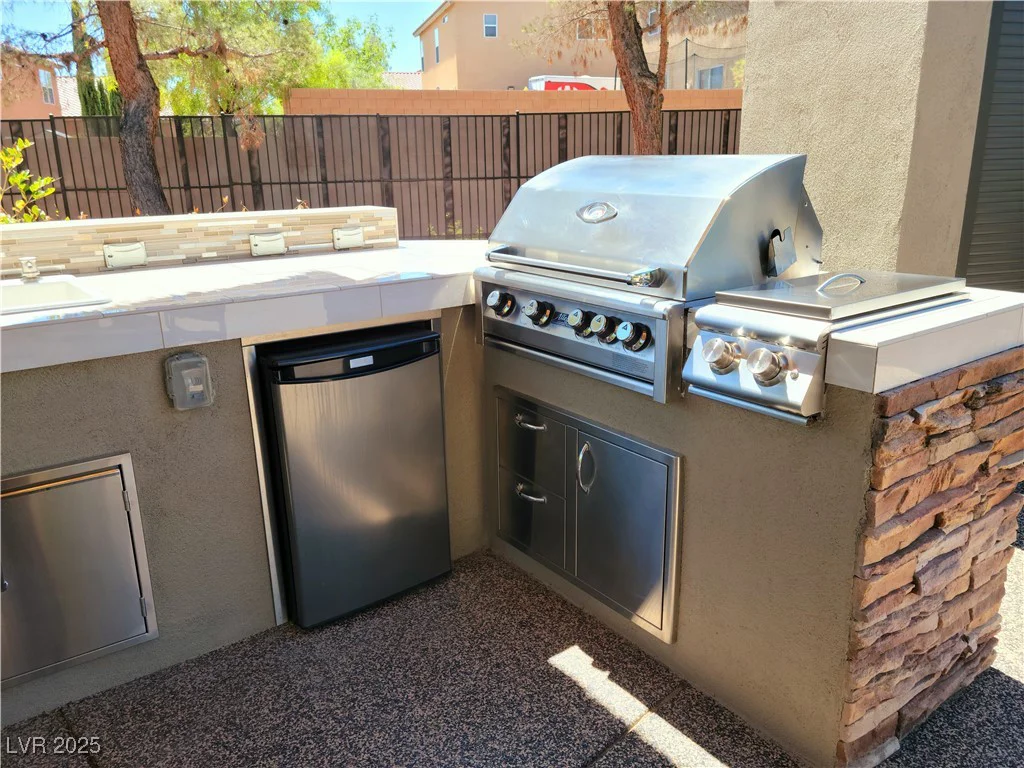 8175 Arville, Las Vegas, NV 89139