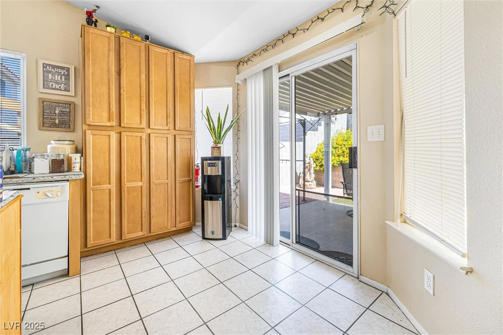 251 Mariposa, Henderson, NV 89015