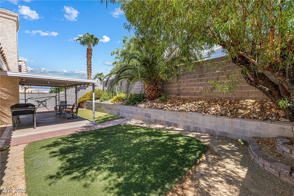 251 Mariposa, Henderson, NV 89015