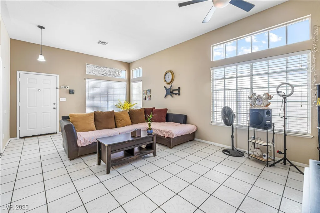 251 Mariposa, Henderson, NV 89015