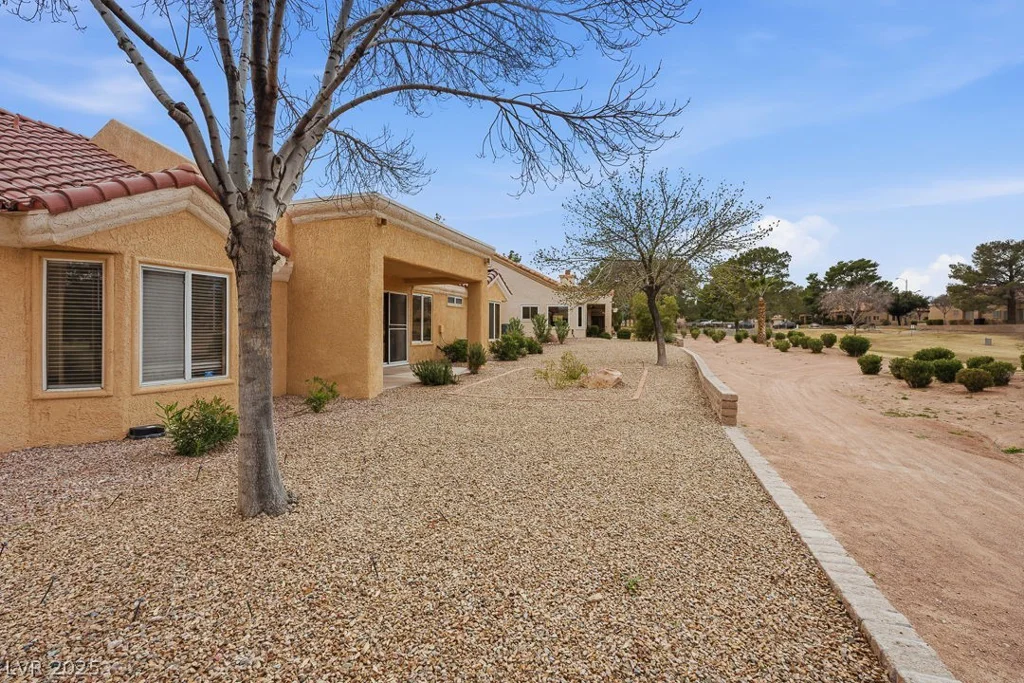 2501 Showcase, Las Vegas, NV 89134