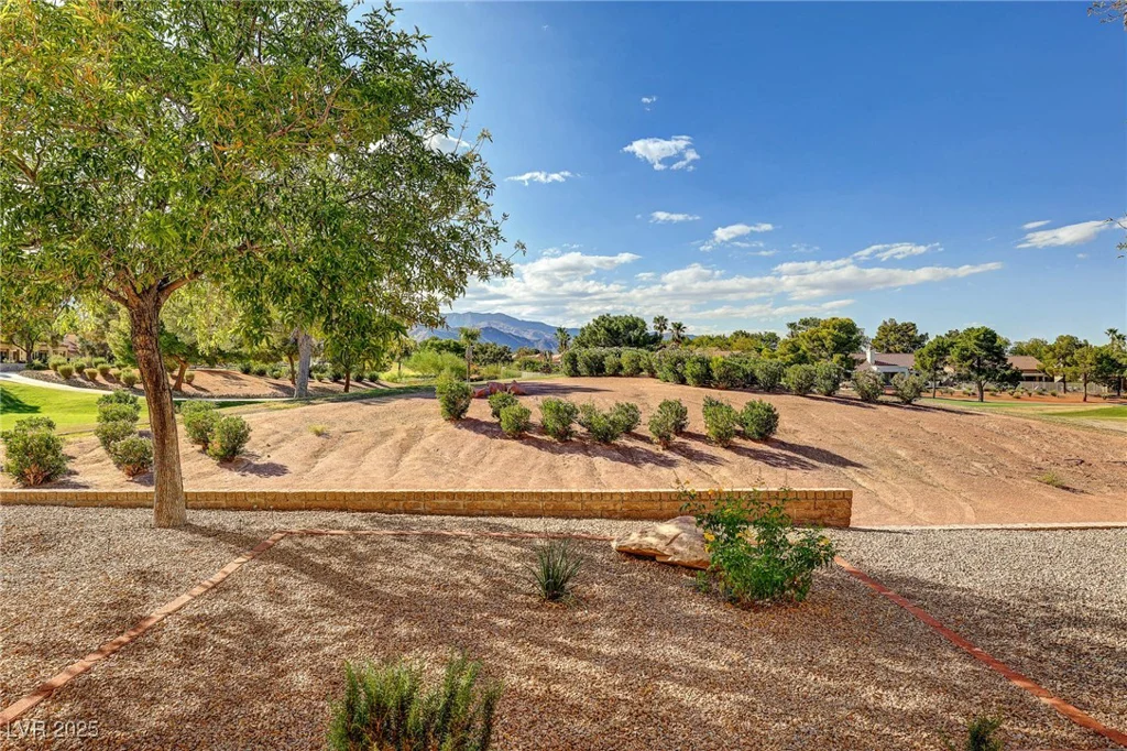 2501 Showcase, Las Vegas, NV 89134