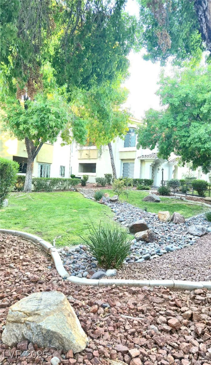 10001 Crimson Palisades, Las Vegas, NV 89144