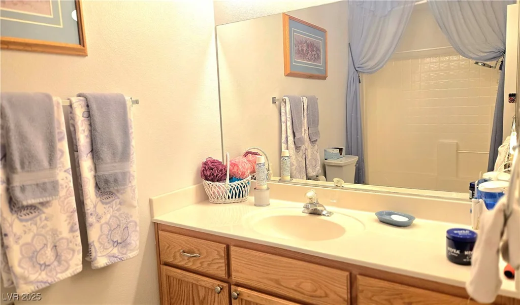 10001 Crimson Palisades, Las Vegas, NV 89144