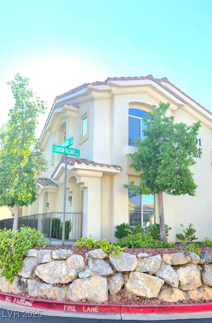 10001 Crimson Palisades, Las Vegas, NV 89144