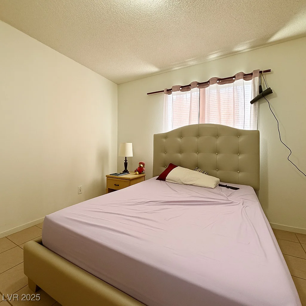6217 Yerba, Las Vegas, NV 89108