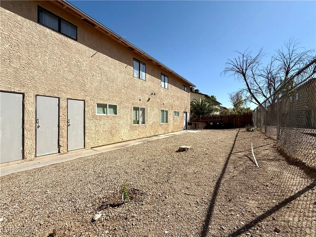 6217 Yerba, Las Vegas, NV 89108