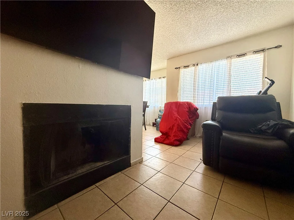 6217 Yerba, Las Vegas, NV 89108