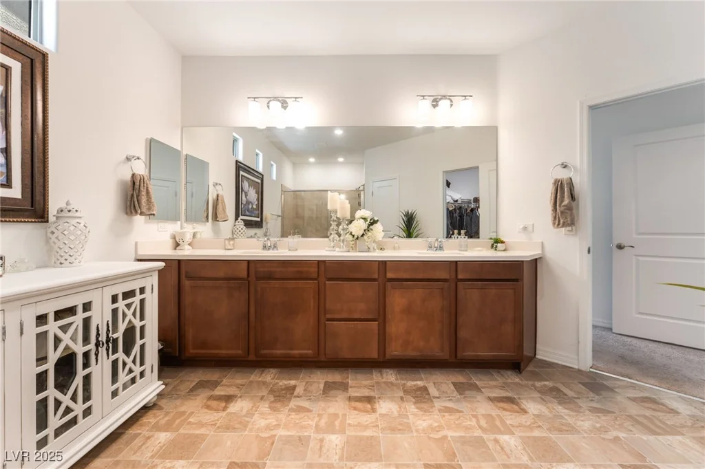 7283 Grace Estate, Las Vegas, NV 89113