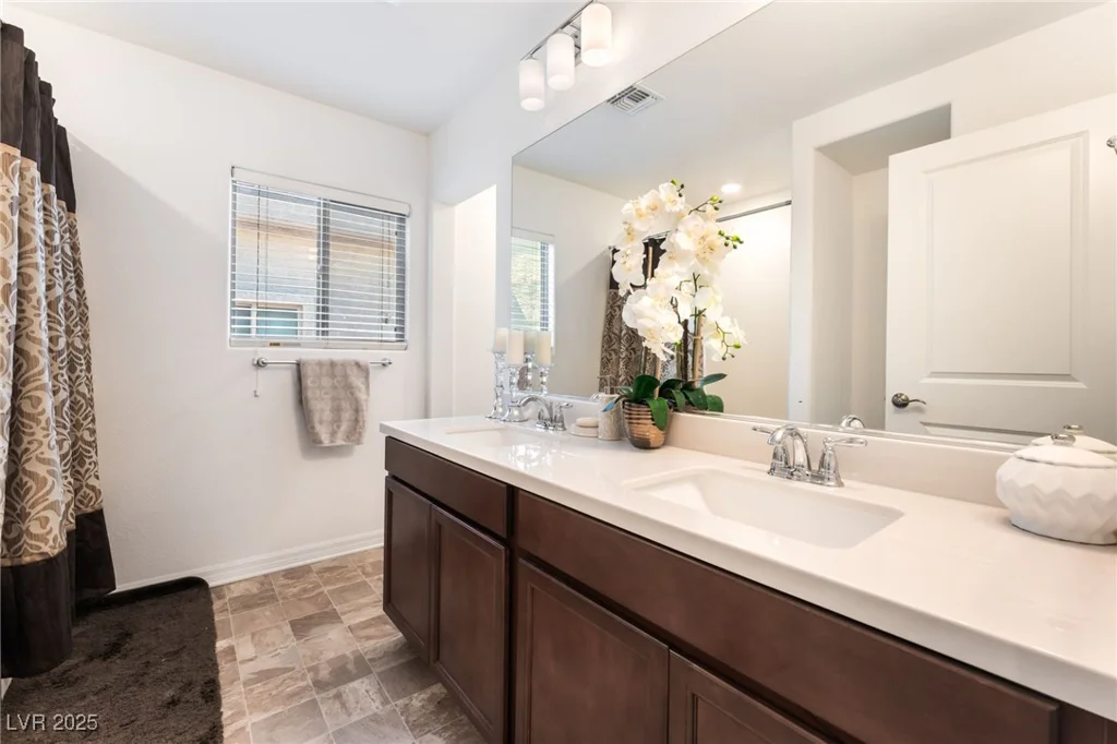 7283 Grace Estate, Las Vegas, NV 89113