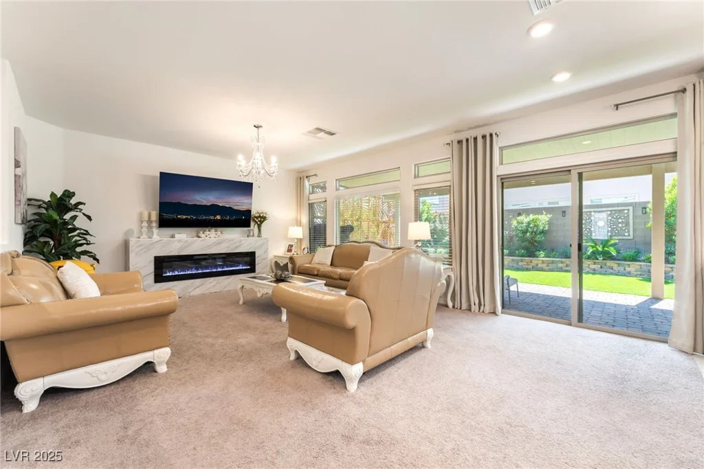 7283 Grace Estate, Las Vegas, NV 89113