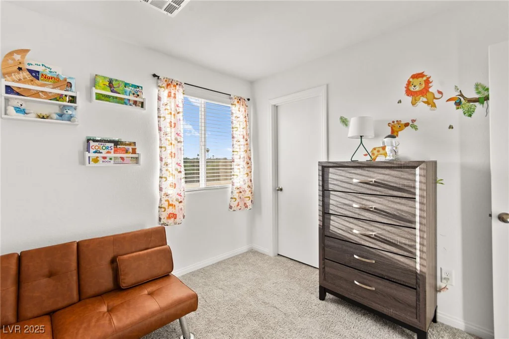 4057 Pioneer Ridge, Las Vegas, NV 89115