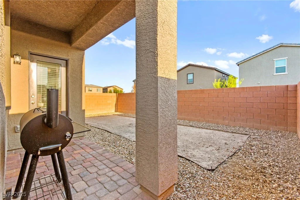 4057 Pioneer Ridge, Las Vegas, NV 89115
