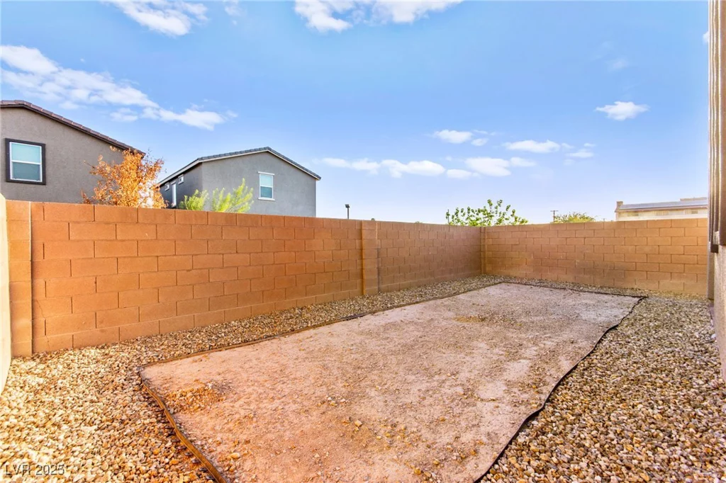 4057 Pioneer Ridge, Las Vegas, NV 89115