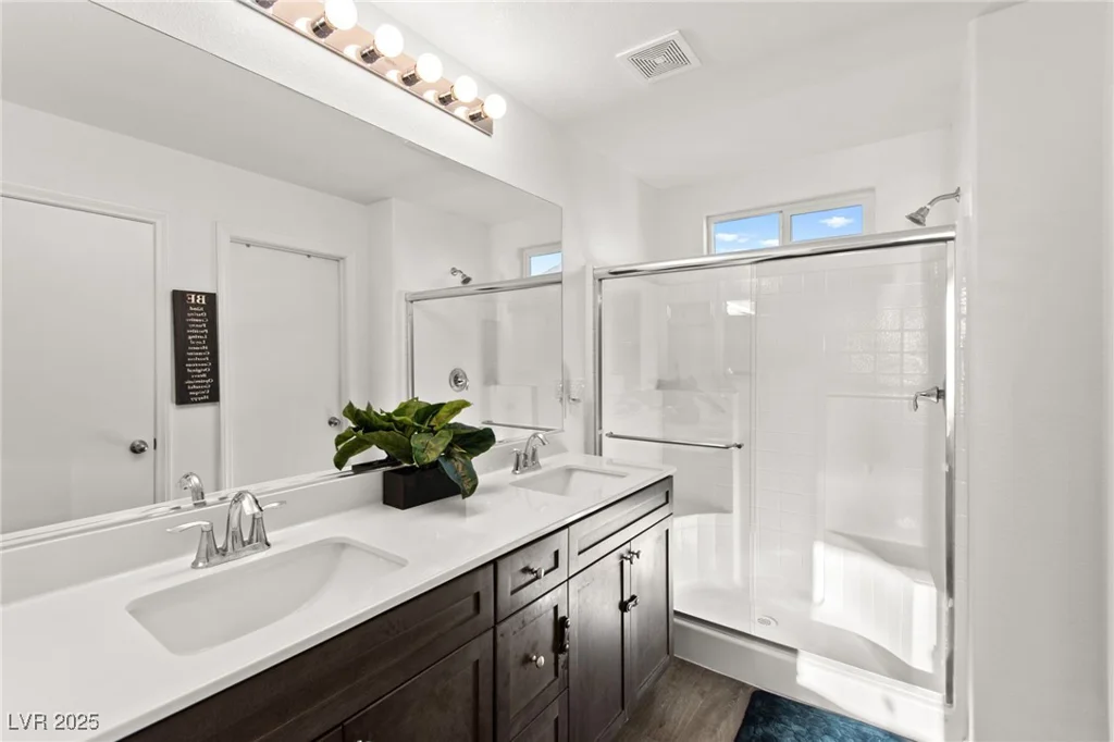 4057 Pioneer Ridge, Las Vegas, NV 89115