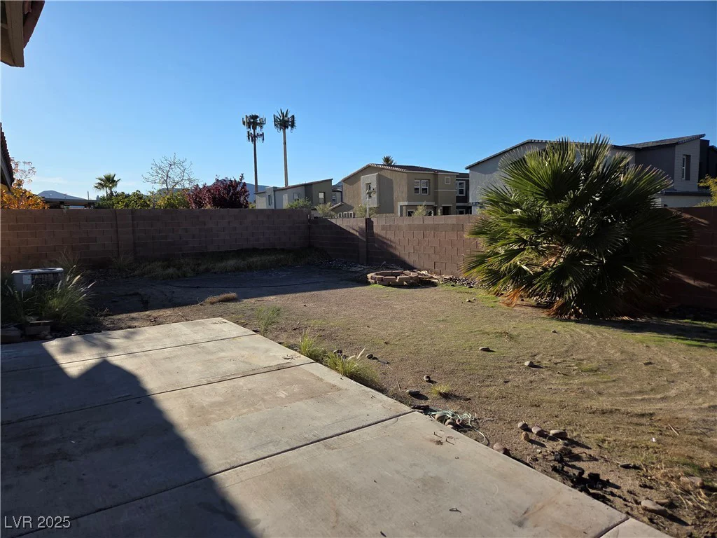 720 Breezy Ridge, Henderson, NV 89002