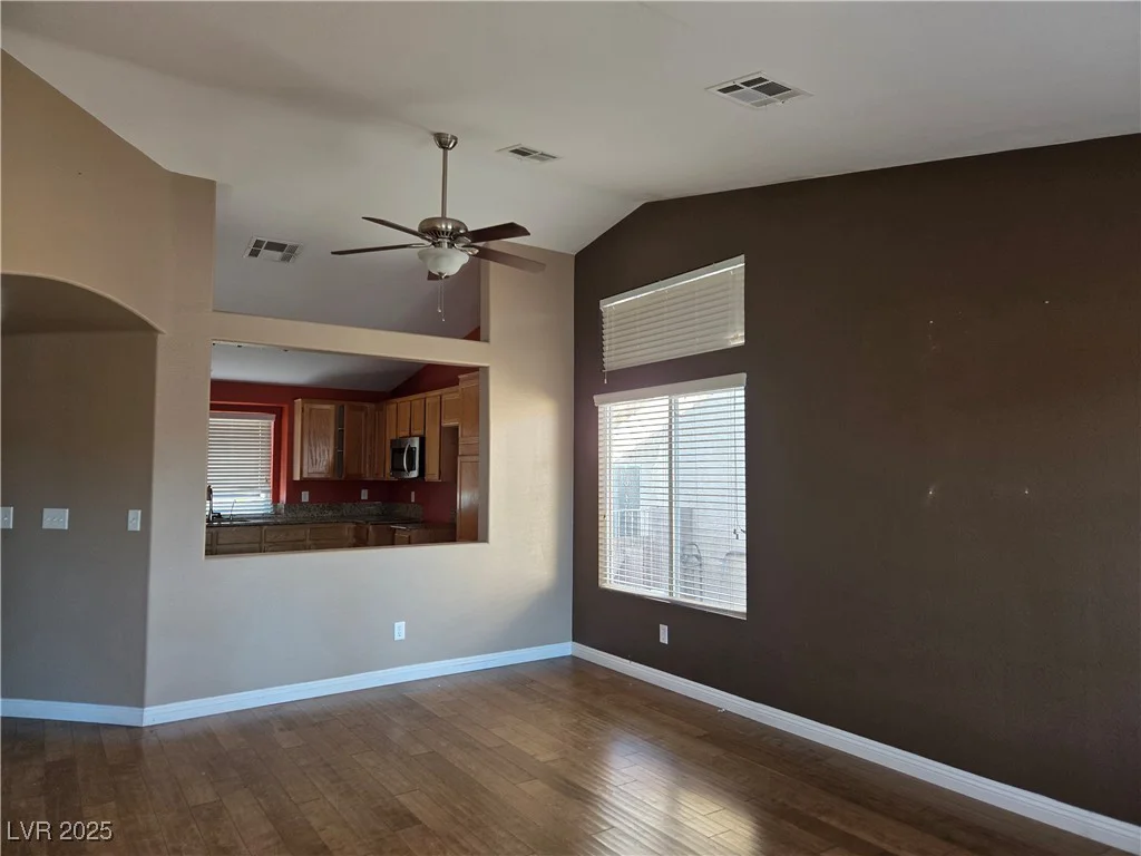 720 Breezy Ridge, Henderson, NV 89002