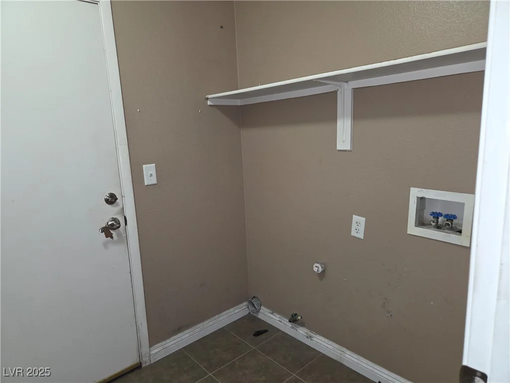 720 Breezy Ridge, Henderson, NV 89002