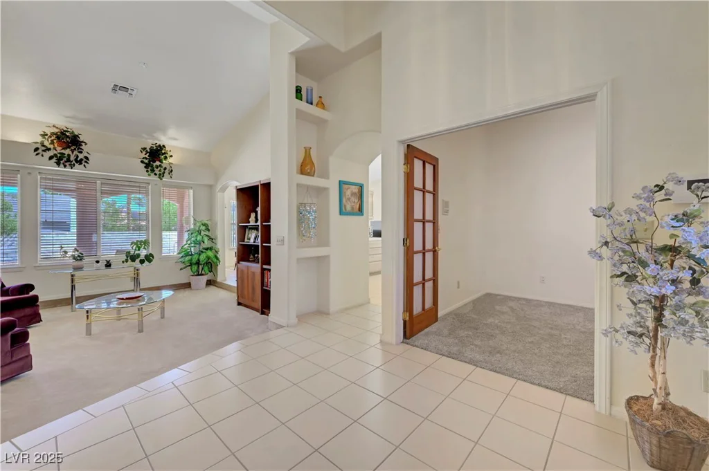 1104 Halite, Las Vegas, NV 89128