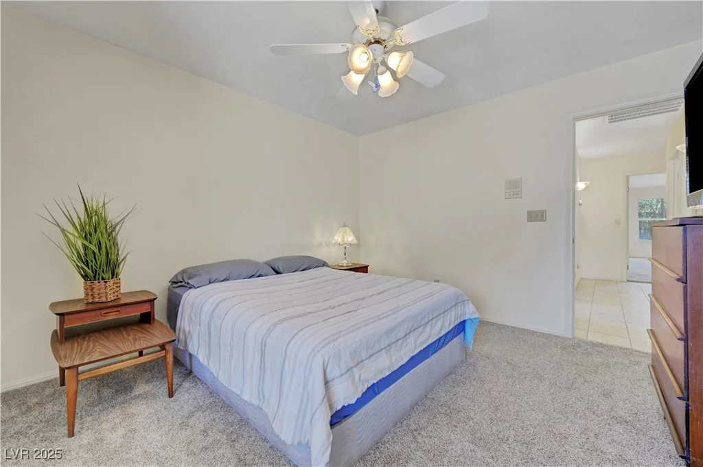 1104 Halite, Las Vegas, NV 89128
