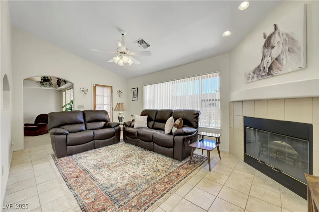1104 Halite, Las Vegas, NV 89128