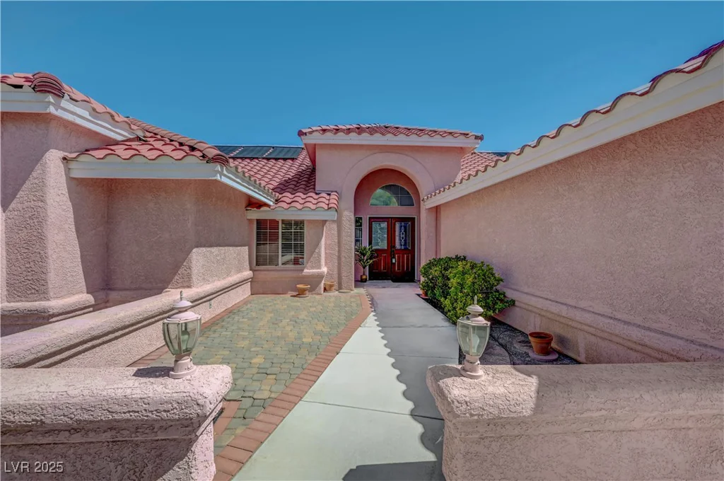 1104 Halite, Las Vegas, NV 89128