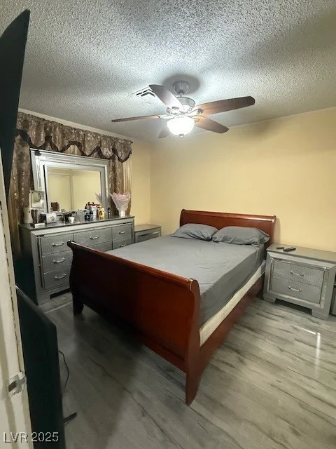 500 13 th, Las Vegas, NV 89101