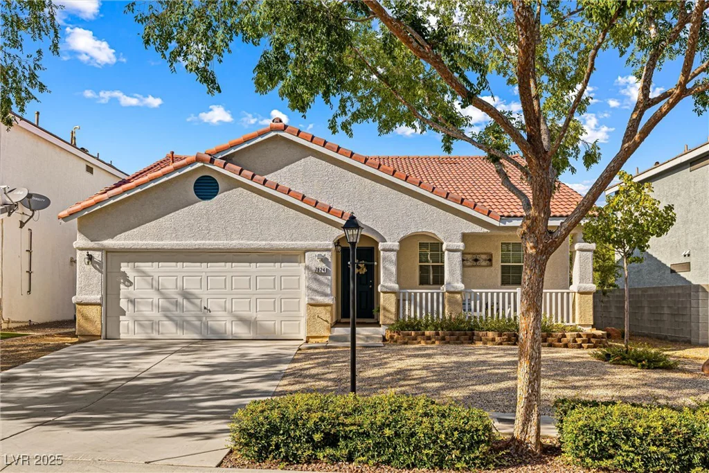 7824 Meandering Path, Las Vegas, NV 89131