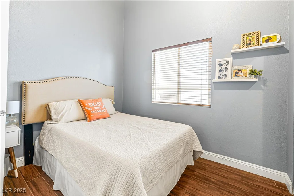 7824 Meandering Path, Las Vegas, NV 89131