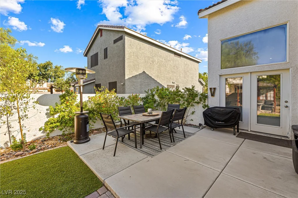 7824 Meandering Path, Las Vegas, NV 89131
