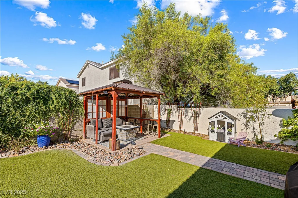 7824 Meandering Path, Las Vegas, NV 89131
