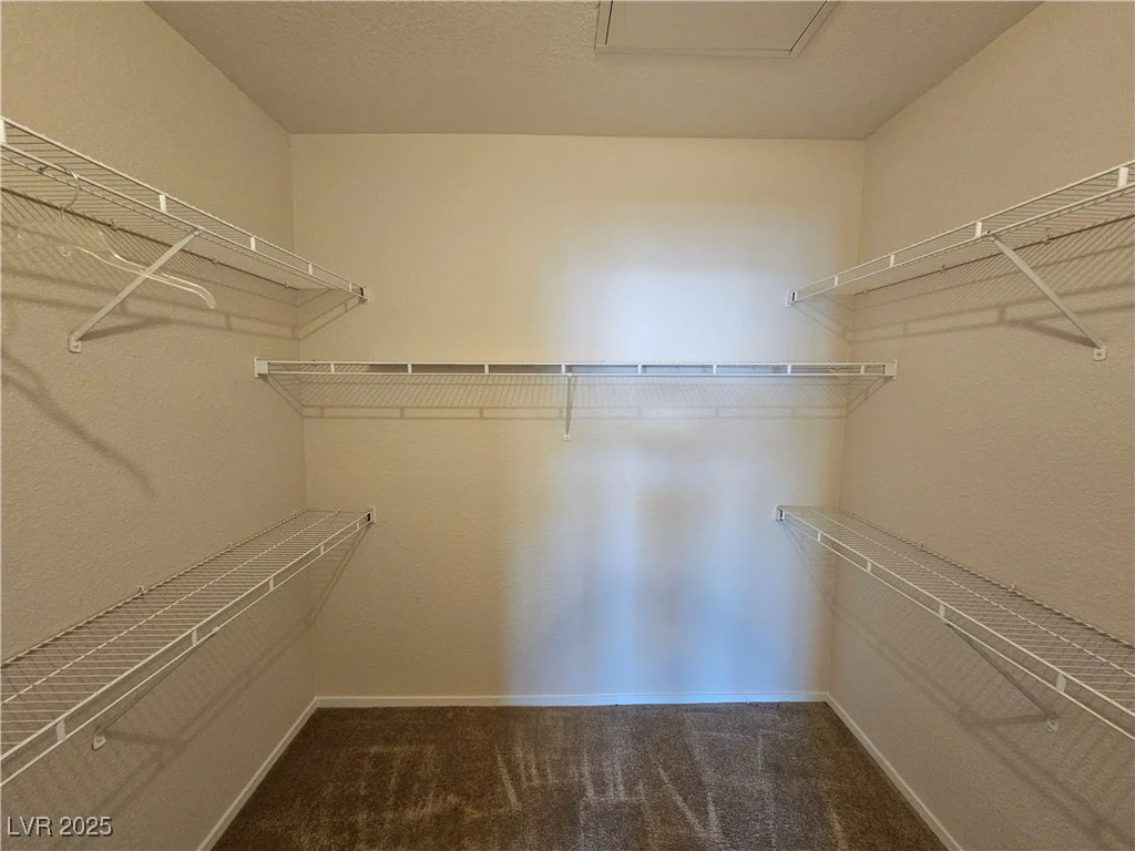 5225 Reno, Las Vegas, NV 89118