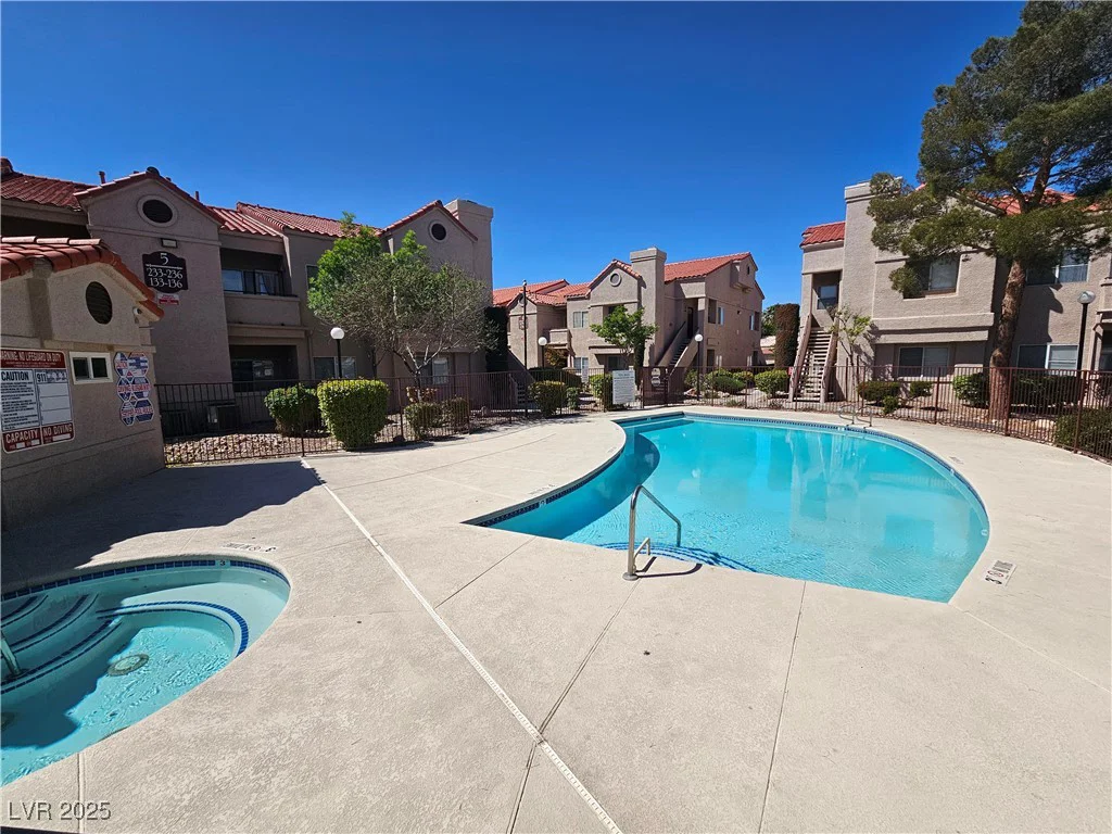 5225 Reno, Las Vegas, NV 89118