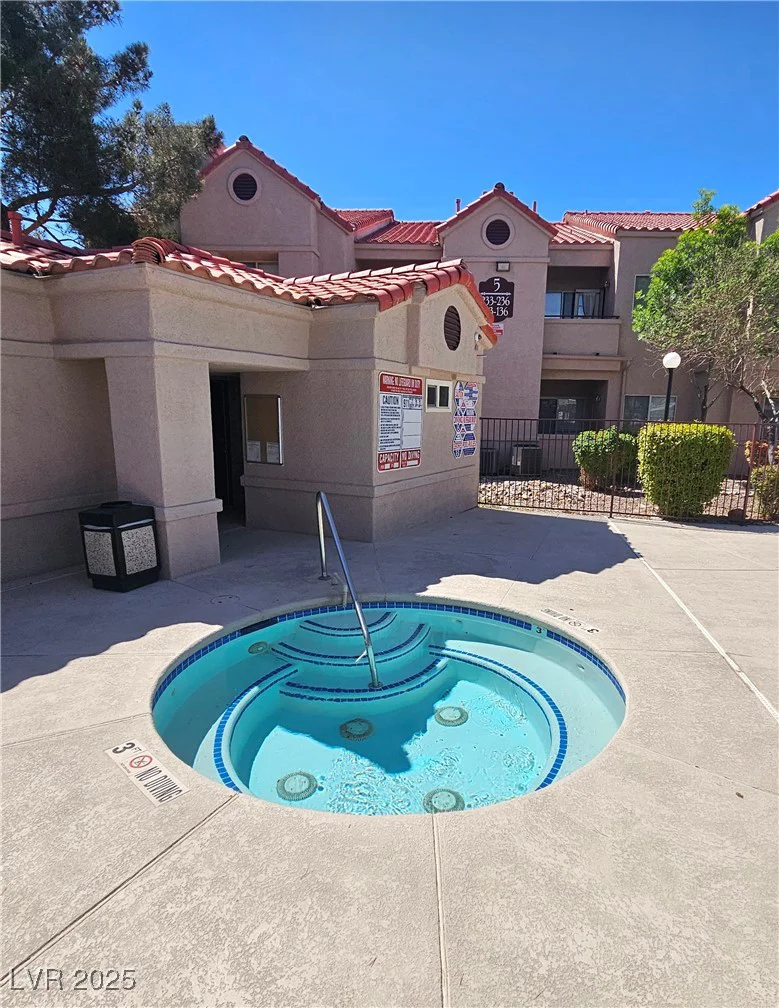 5225 Reno, Las Vegas, NV 89118