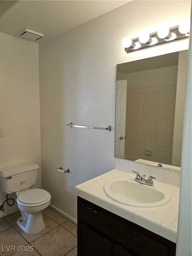 5225 Reno, Las Vegas, NV 89118