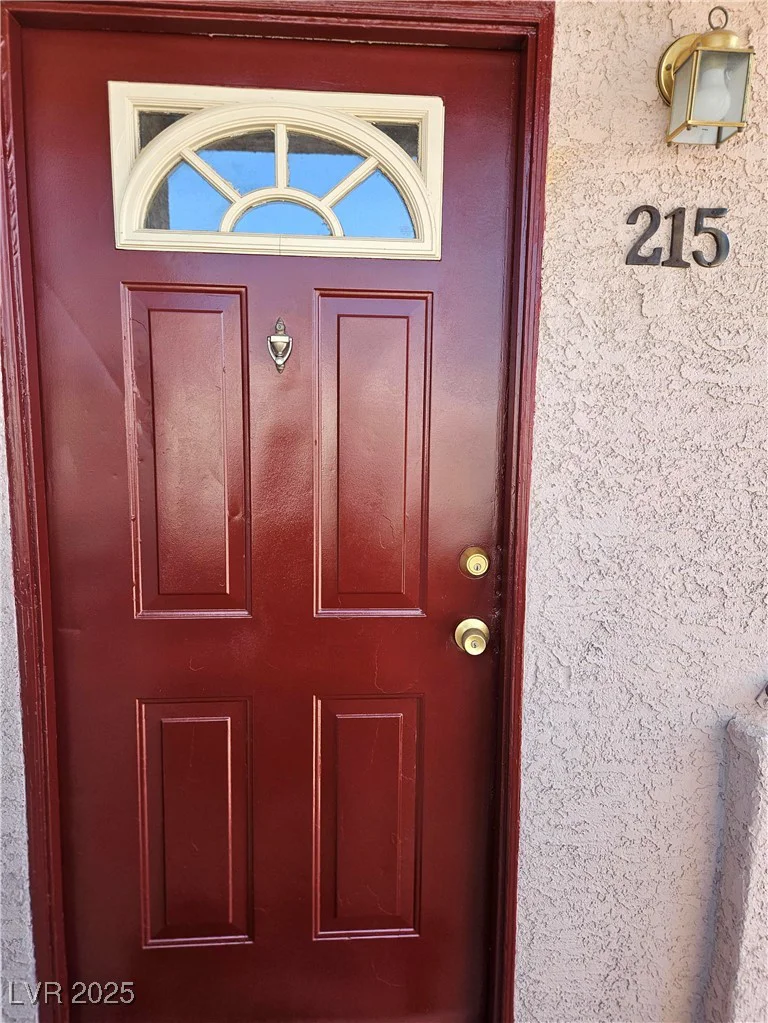 5225 Reno, Las Vegas, NV 89118