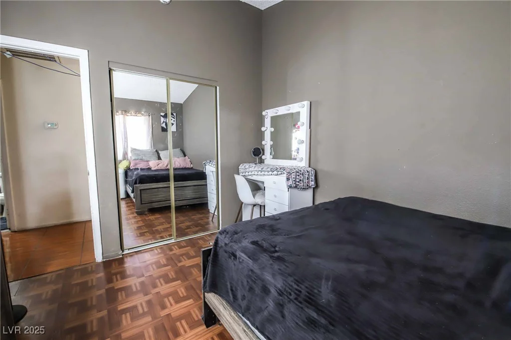 3726 Glow, Las Vegas, NV 89115