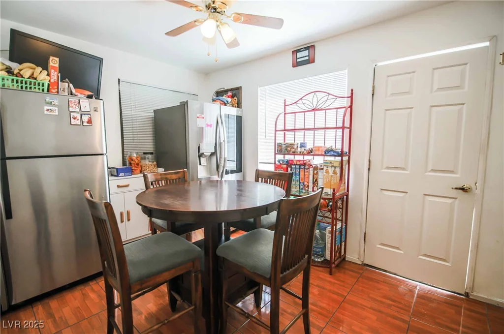 3726 Glow, Las Vegas, NV 89115
