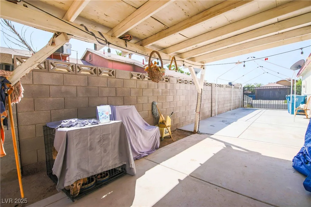 3726 Glow, Las Vegas, NV 89115