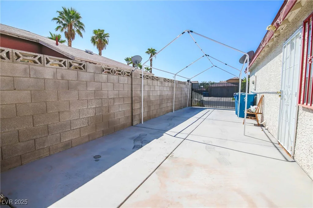 3726 Glow, Las Vegas, NV 89115