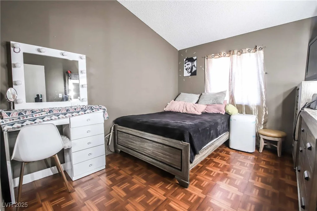 3726 Glow, Las Vegas, NV 89115