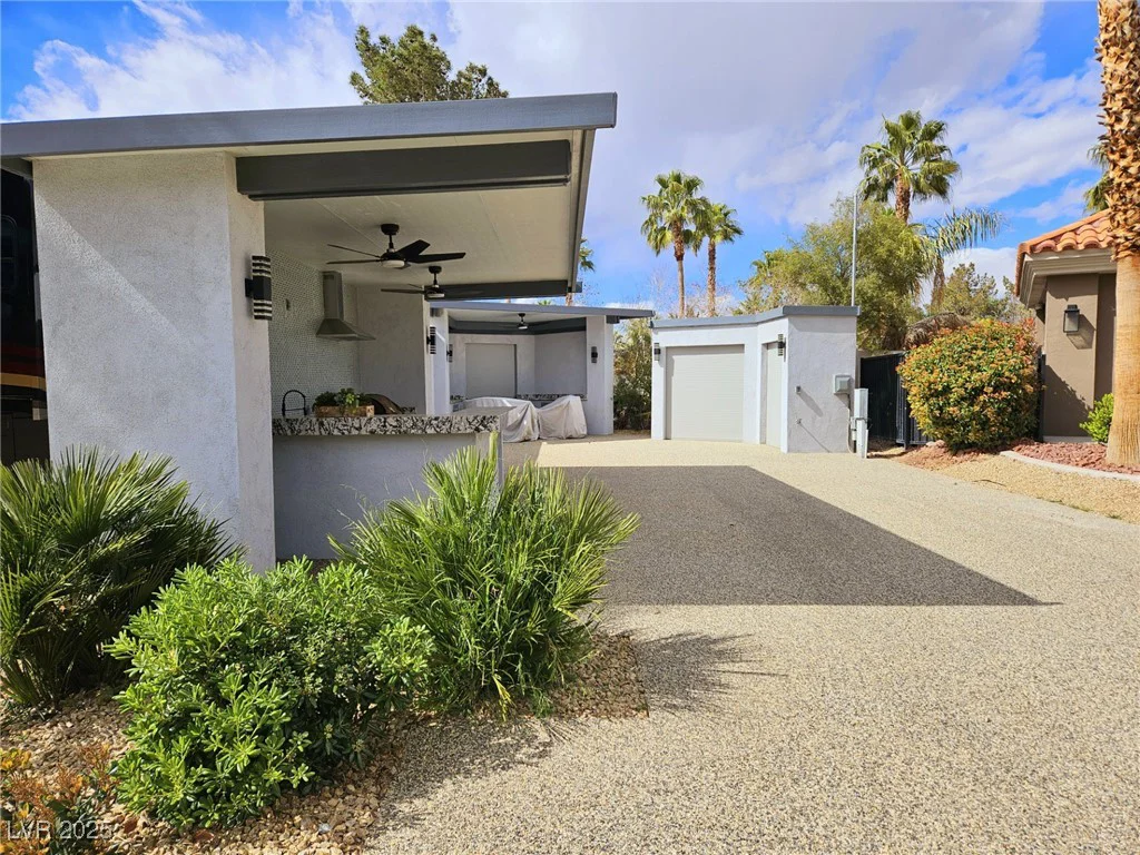 8175 Arville, Las Vegas, NV 89139